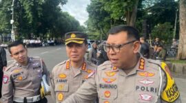 Bidang Humas, Kombes Pol Jules Abraham Abast,Polda Jabar Dan Direktur Lalu-Lintas Kombes Pol Ruminio ( Foto : Istimewa )