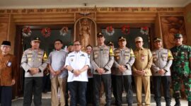 Pj Bupati Tangerang Dan Pj Gubernur Banten Serta Jajaran TNI POLRI Melaksanakan Fhoto Bersama ( Foto : Istimewa )