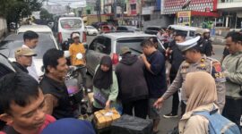 Lokasi razia terhadap travel ilegal di Bundaran Pasirhayam ( Foto : Istimewa ) 