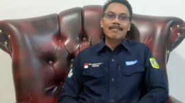 Kepala Sekolah SMPN 1 Tenjo, Drs. Sokirin ( Foto : Arsipportalmca )