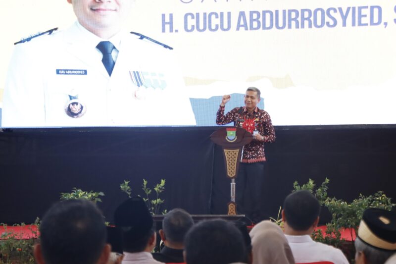 Camat Tigaraksa, Cucu Abdurrosyied ( Foto : Istimewa )