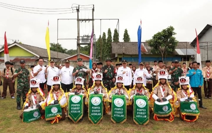 Pj Bupati Tangerang, Selesai Memimpin Upacara TMMD ( Foto : Istimewa )