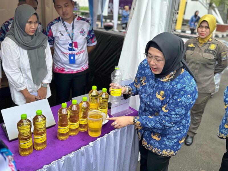 Intan Nurul, Hikmah Cek Takaran Minyak Kita
( Foto : Istimewa )