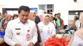 Bupati Dan Wakil Bupati, Di Bazar Ramadan
( Foto : Istimewa )