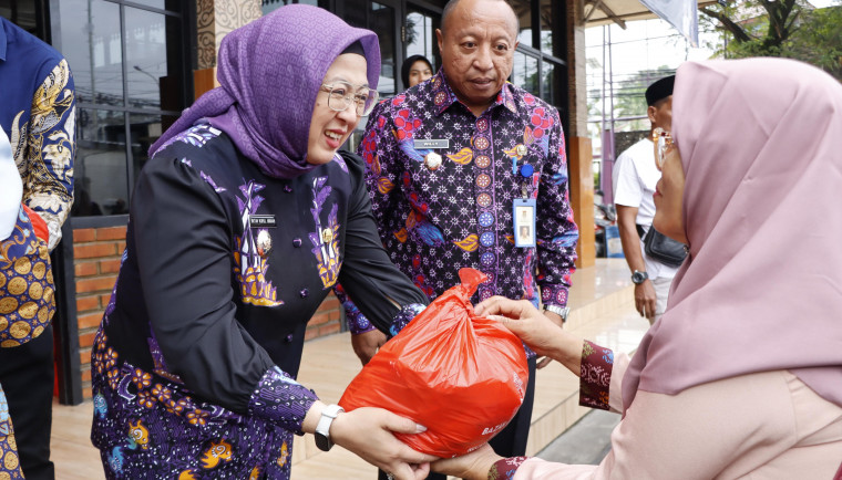 Intan Nurul Hikmah, Wabup Bupati Tangerang
( FOTO : ISTIMEWA ) 