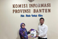 Diskominfo Kabupaten Tangerang Menyerahkan, Laporan Layanan Publik ( Foto : Istimewa )
