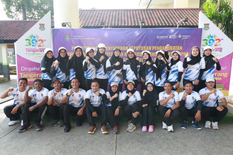 Foto Bersama Wakil Bupati Tangerang
( FOTO : ISTIMEWA )