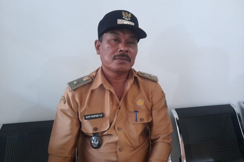 KEPALA DESA CIHERANG, ACEP HARYADI S.E
(Foto:DockPortal)